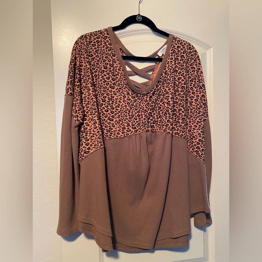 Umgee Top with sleeve